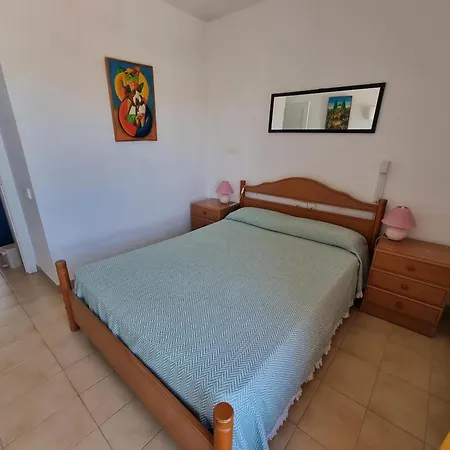 Moderno Cerca De La Playa Con Terraza - Hisp-236-128 * Torroella de Montgrí